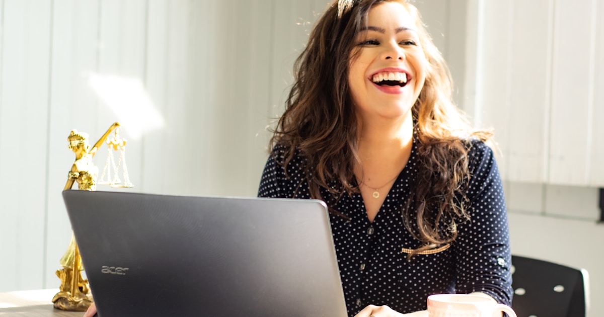 B2B Video Prospecting Cold Outreach That Books Meetings